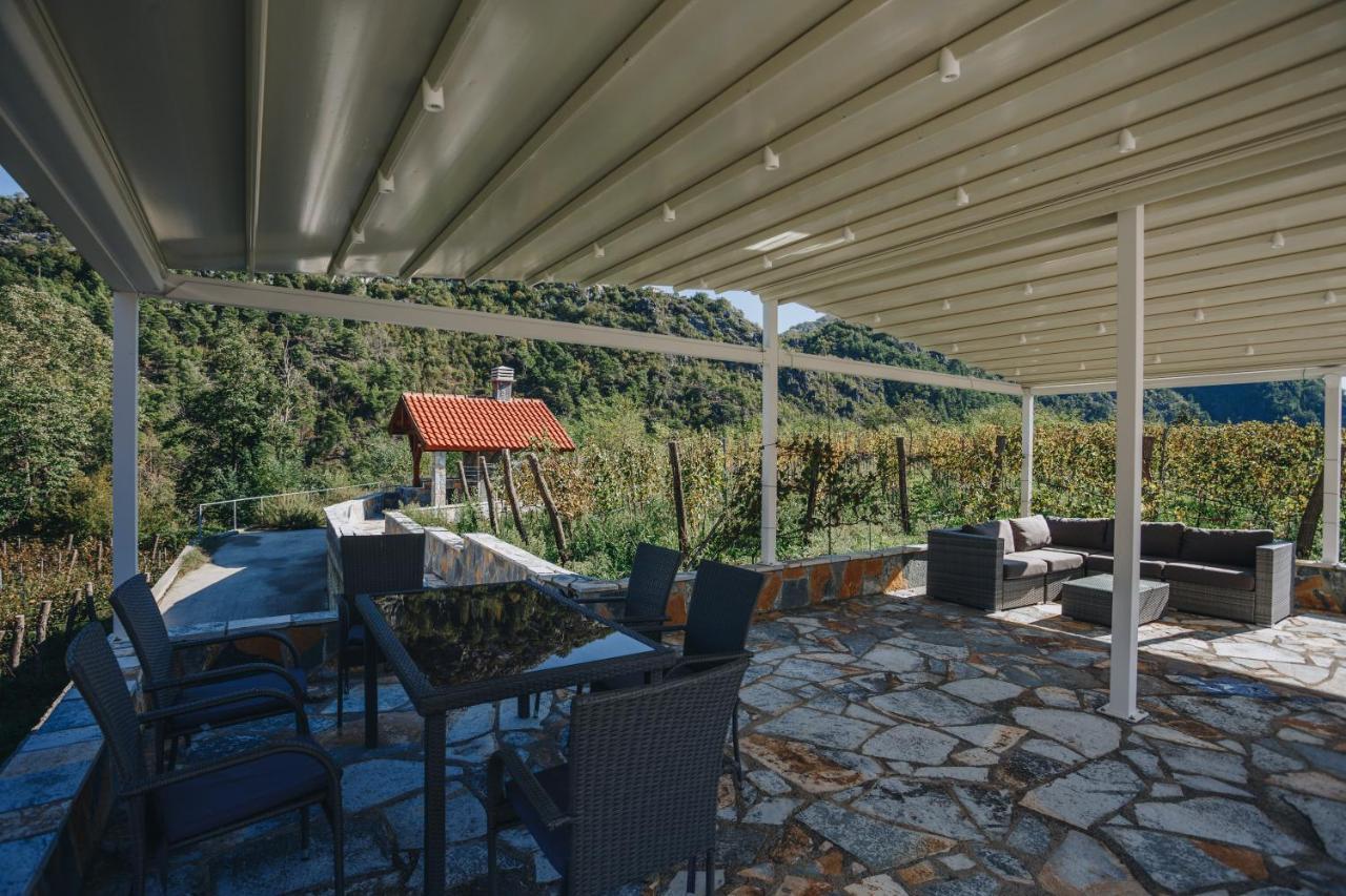 Eco Winery Lipovac Apartments Cetinje Eksteriør bilde
