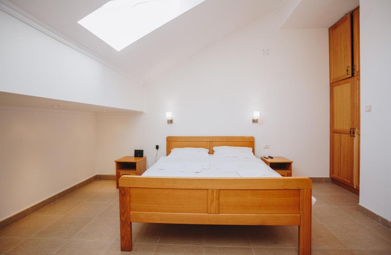 Eco Winery Lipovac Apartments Cetinje Eksteriør bilde